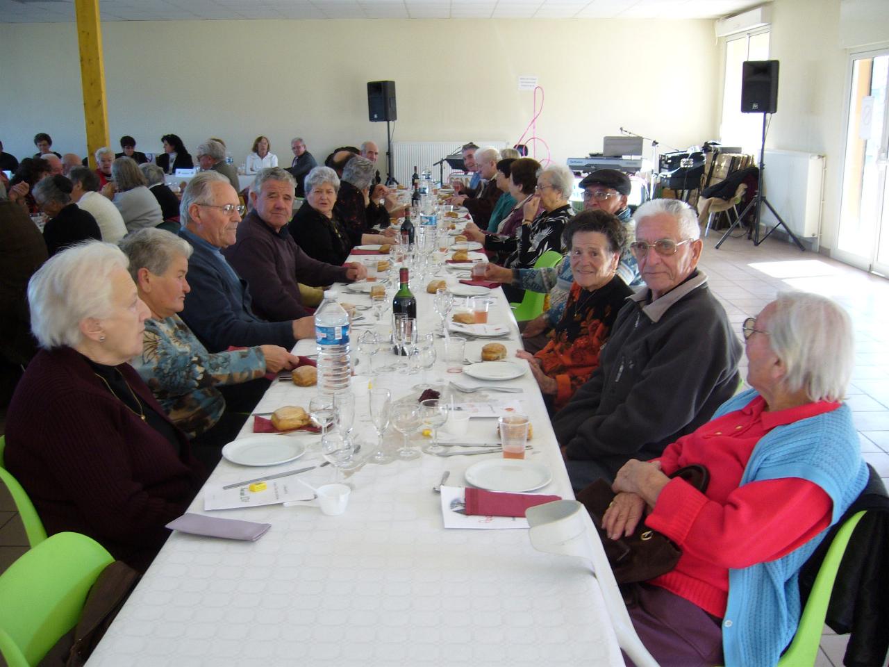 LAROQUE - 1. Repas de l'amitié 2007