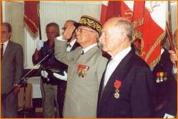 officier-de-la-legion-d-honneur-sept-2000.jpg